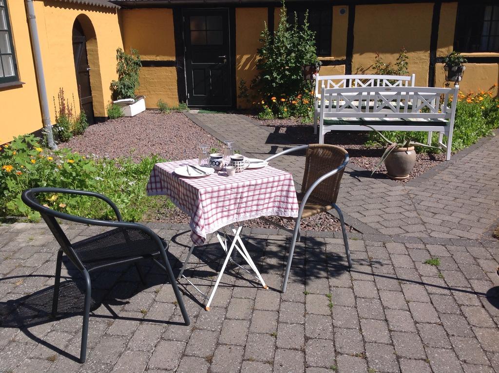 Dyrlev Bed & Breakfast Præstø Dış mekan fotoğraf